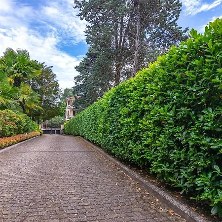La Camelia, La Nostra Tripla Con Vista Lago, Al Secondo Piano Della Isabella Gasthuis *