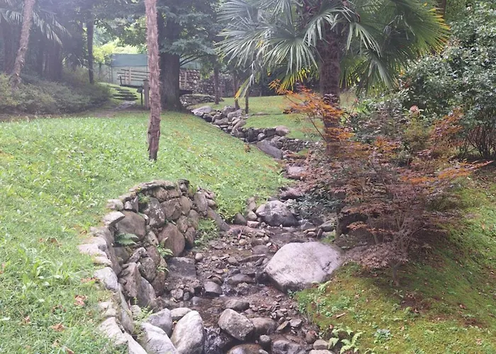 Pensión The Camelia, Our With View, Private Bathroom And Dedicated Parking At The Isabella