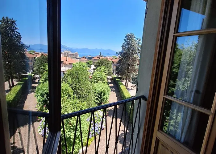 The Camelia, Our With View, Private Bathroom And Dedicated Parking At The Isabella 3*